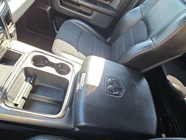 Photo of 2017 Bright Silver Clearcoat Metallic RAM 1500