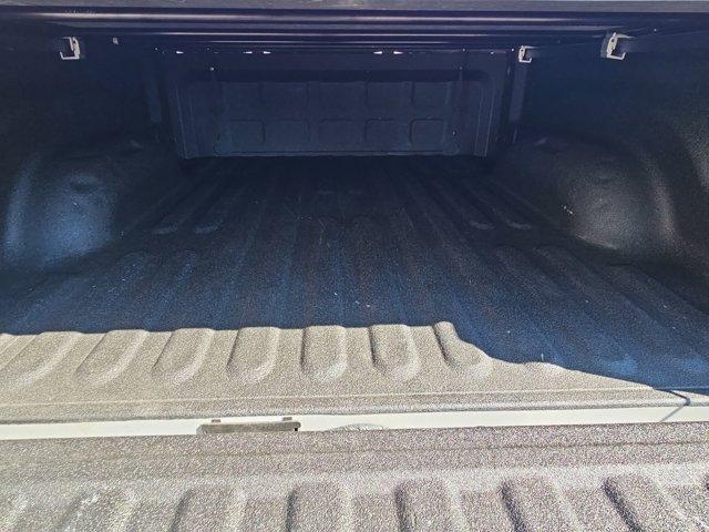 Photo of 2017 Bright Silver Clearcoat Metallic RAM 1500