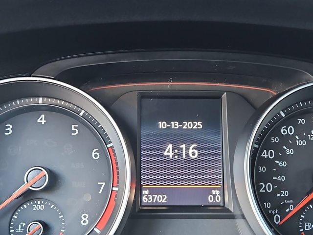 Photo of 2017 Night Blue Metallic Volkswagen Golf GTI