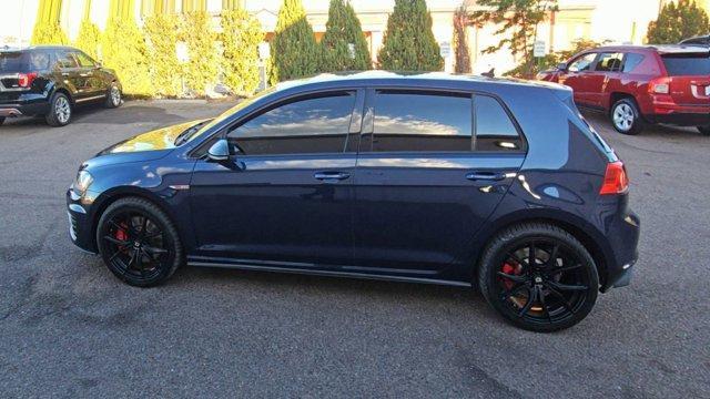 Photo of 2017 Night Blue Metallic Volkswagen Golf GTI
