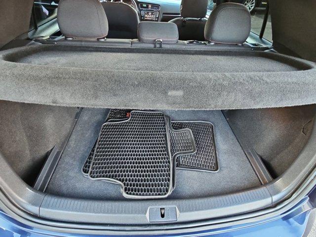 Photo of 2017 Night Blue Metallic Volkswagen Golf GTI