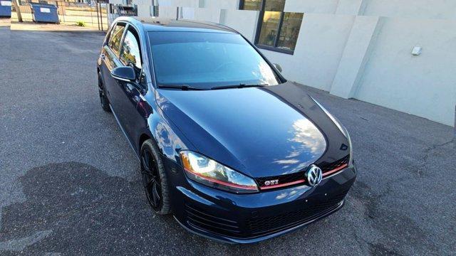 Photo of 2017 Night Blue Metallic Volkswagen Golf GTI
