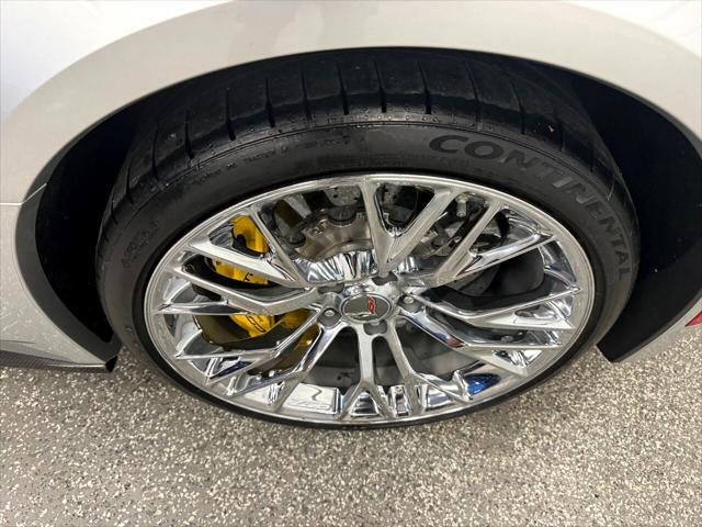 Photo of 2016 Blade Silver Metallic Chevrolet Corvette