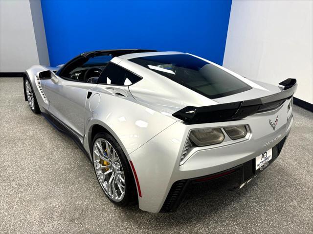 Photo of 2016 Blade Silver Metallic Chevrolet Corvette