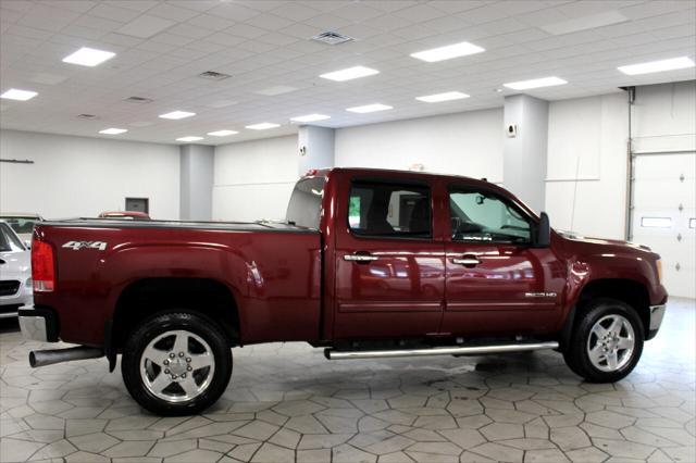 Photo of 2013 SONOMA RED GMC Sierra 2500