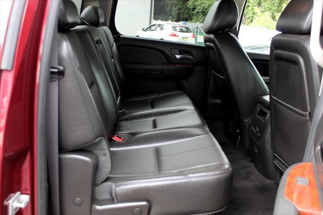 Photo of 2013 SONOMA RED GMC Sierra 2500