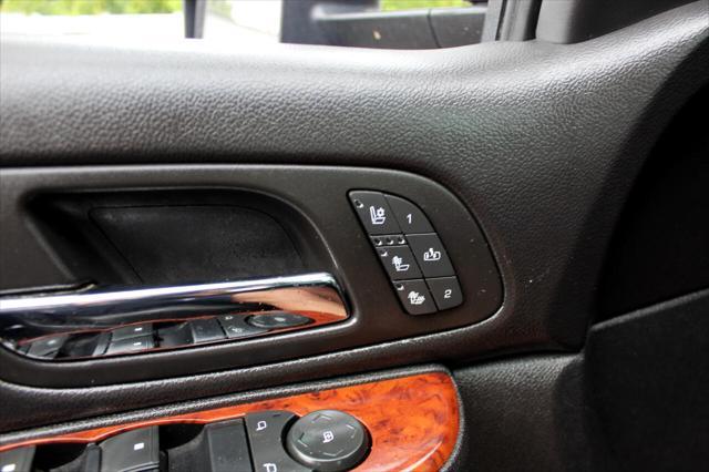 Photo of 2013 SONOMA RED GMC Sierra 2500