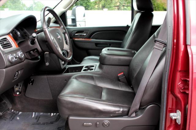 Photo of 2013 SONOMA RED GMC Sierra 2500