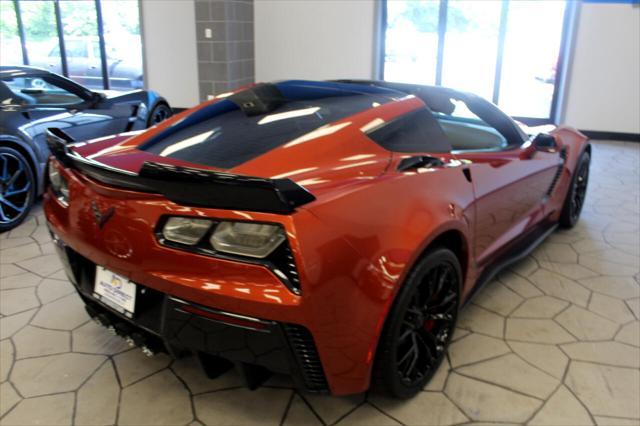 Photo of 2016 Daytona Sunrise Orange Metallic Chevrolet Corvette