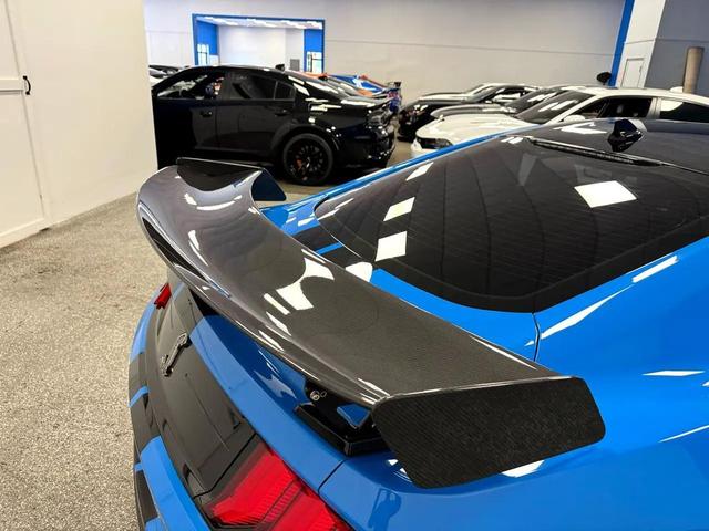 Photo of 2022 Grabber Blue Metallic Ford Shelby GT500