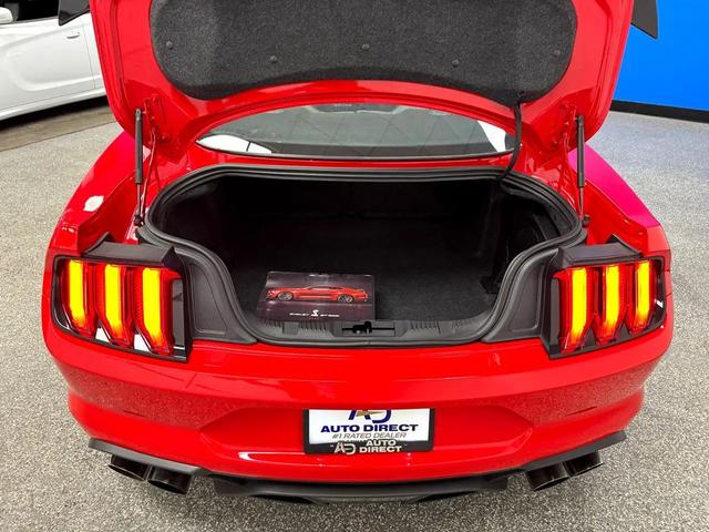 Photo of 2022 Race Red Ford Shelby GT500