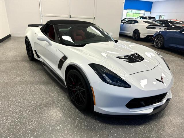 Photo of 2017 Arctic White Chevrolet Corvette