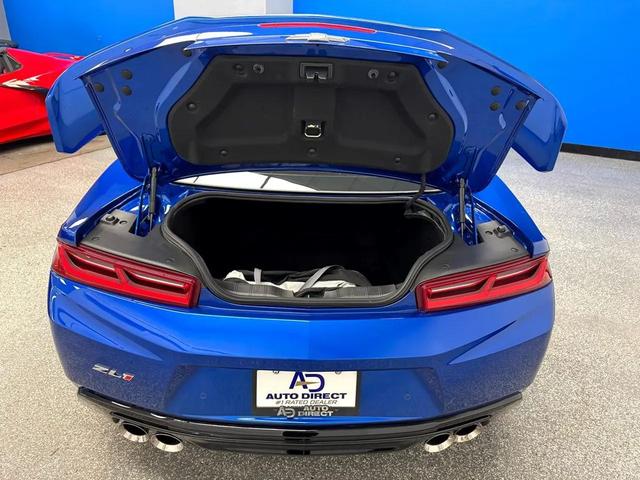 Photo of 2017 Hyper Blue Metallic Chevrolet Camaro