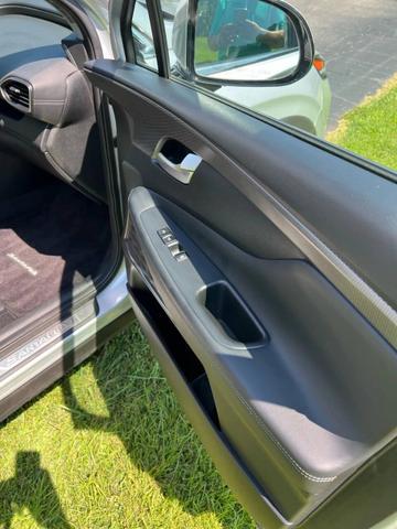 Photo of 2019 Symphony Silver Hyundai SANTA FE