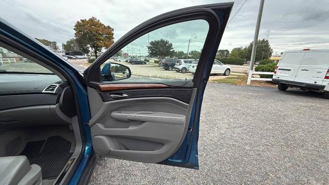 Photo of 2010 Blue Cadillac SRX