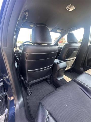 Photo of 2017 Obsidian Blue Pearl Honda Accord