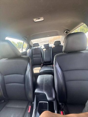 Photo of 2017 Obsidian Blue Pearl Honda Accord