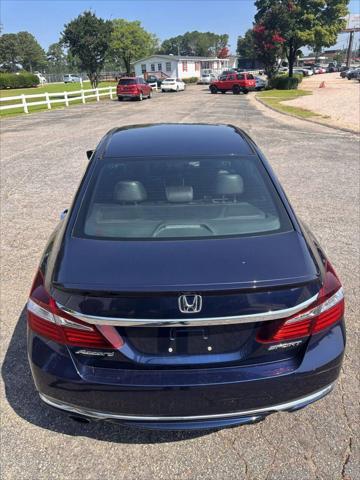 Photo of 2017 Obsidian Blue Pearl Honda Accord