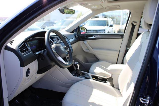Photo of 2024 Atlantic Blue Volkswagen Tiguan