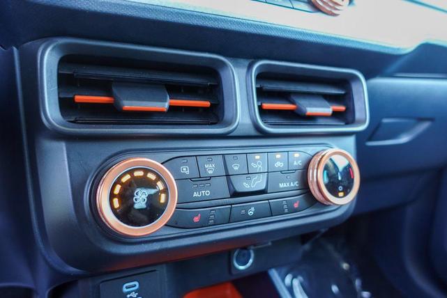 Photo of 2024 Atlas Blue Metallic Ford Maverick