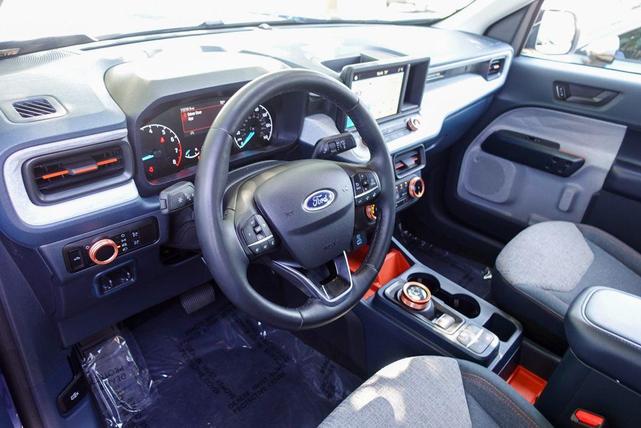 Photo of 2024 Atlas Blue Metallic Ford Maverick