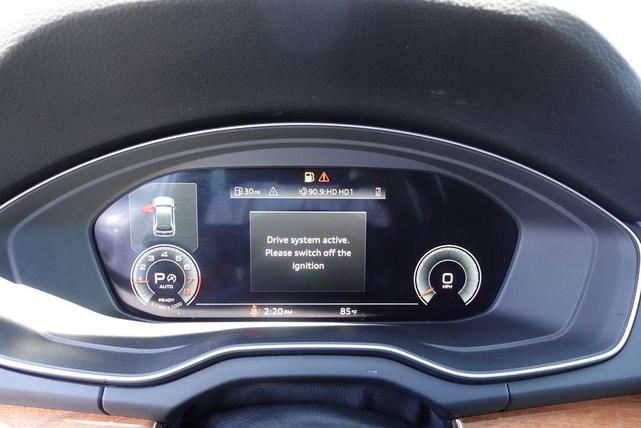 Photo of 2023 Ibis White Audi Q5
