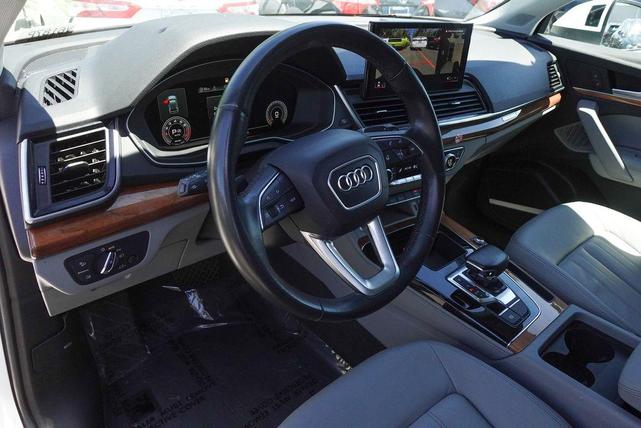 Photo of 2023 Ibis White Audi Q5