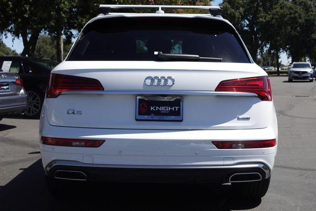 Photo of 2023 Ibis White Audi Q5