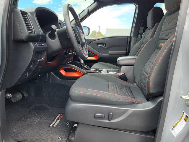 Photo of 2024 Boulder Gray Pearl Nissan Frontier