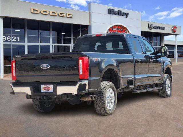 Photo of 2023 Black Metallic Ford F-250