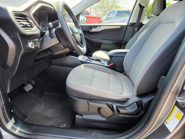 Photo of 2021 Gray Metallic Ford Escape