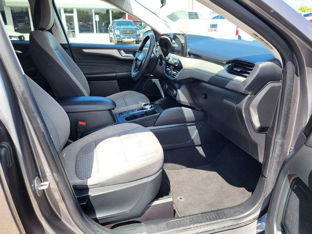 Photo of 2021 Gray Metallic Ford Escape