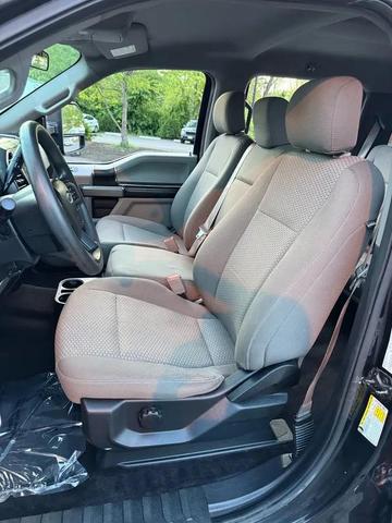 Photo of 2018 Black Ford F-150