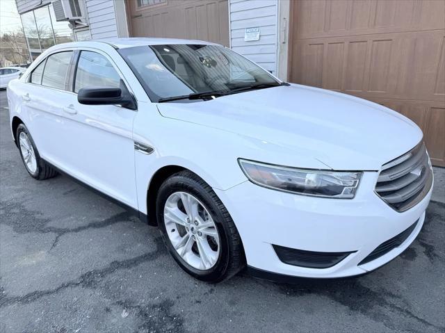 2017 Ford Taurus