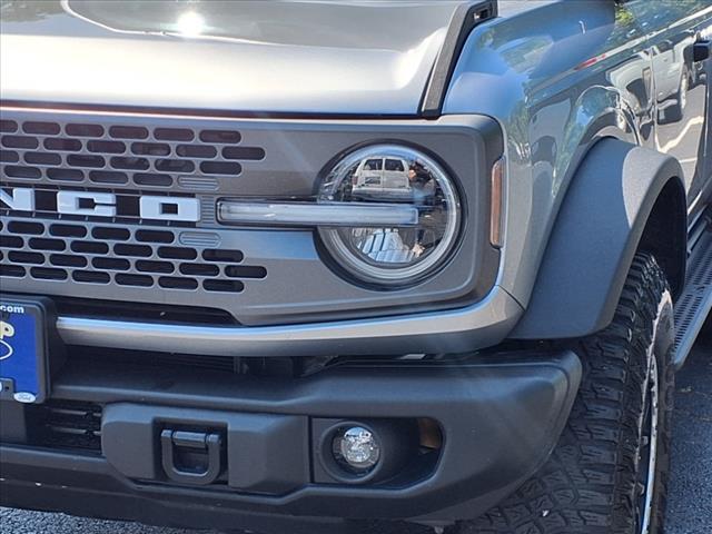Photo of 2022 Iconic Silver Metallic Ford Bronco