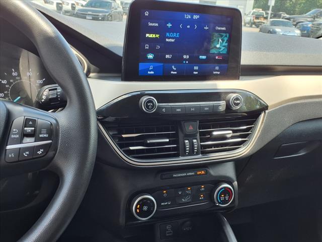 Photo of 2022 Agate Black Metallic Ford Escape