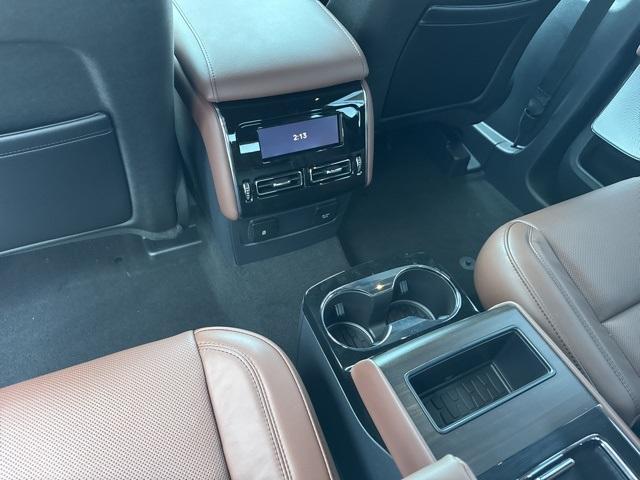 Photo of 2025 Red Carpet Lincoln Aviator