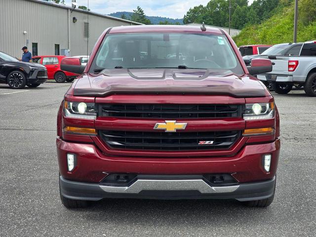 Photo of 2017 Siren Red Tintcoat Chevrolet Silverado 1500