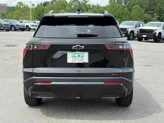 Photo of 2026 Mosaic Black Metallic Chevrolet Equinox