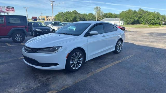 2015 Chrysler 200