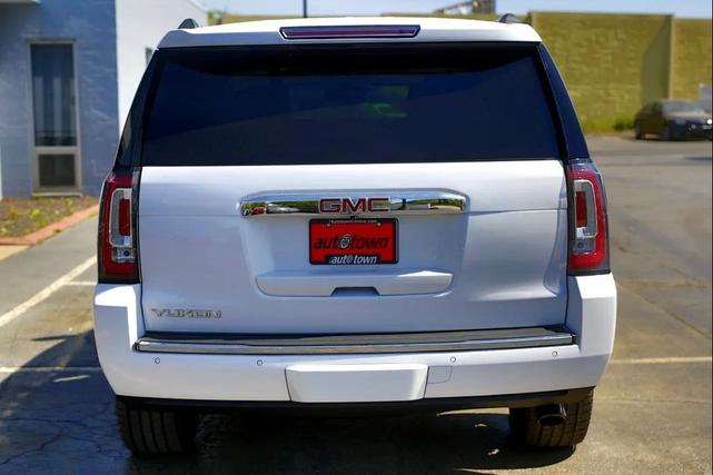 Photo of 2018 Pearl White GMC Yukon