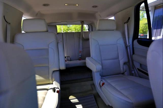 Photo of 2018 Pearl White GMC Yukon
