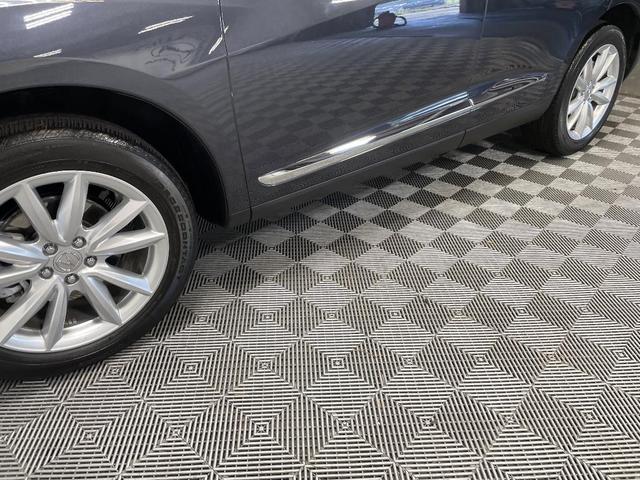 Photo of 2021 Gunmetal Metallic Acura RDX