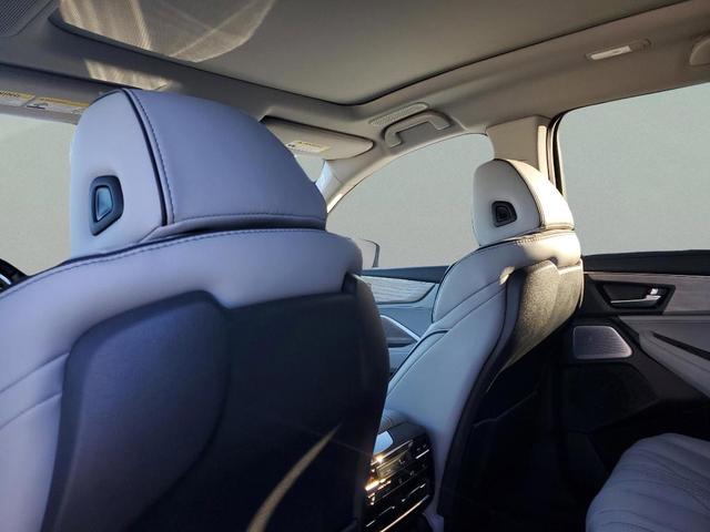 Photo of 2026 Canyon Acura MDX