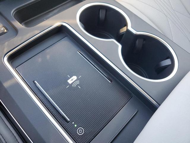 Photo of 2026 Canyon Acura MDX