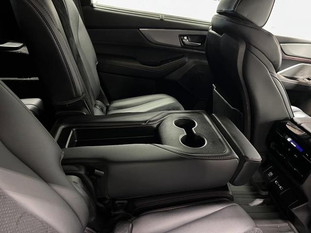 Photo of 2022 Apex Blue Pearl Acura MDX
