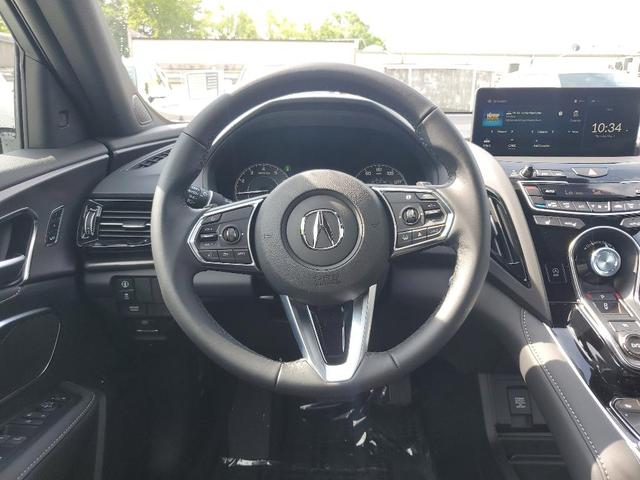 Photo of 2025 Platinum White Pearl Acura RDX