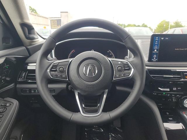 Photo of 2025 Platinum White Pearl Acura MDX