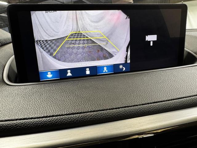 Photo of 2024 Platinum White Pearl Acura MDX