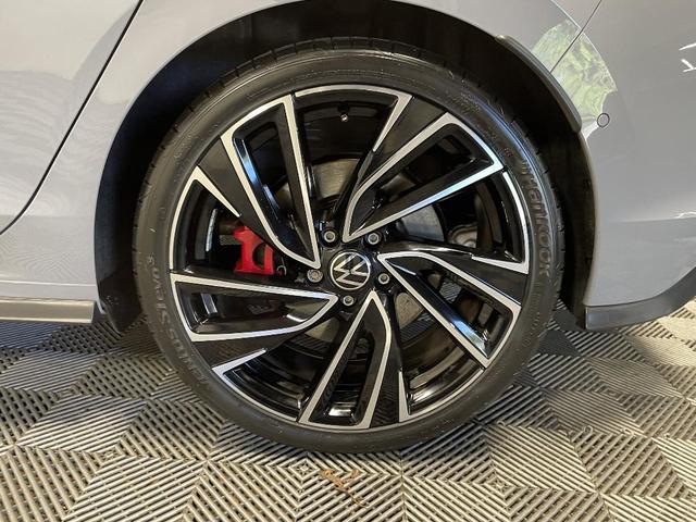 Photo of 2024 Moonstone Grey Volkswagen Golf GTI